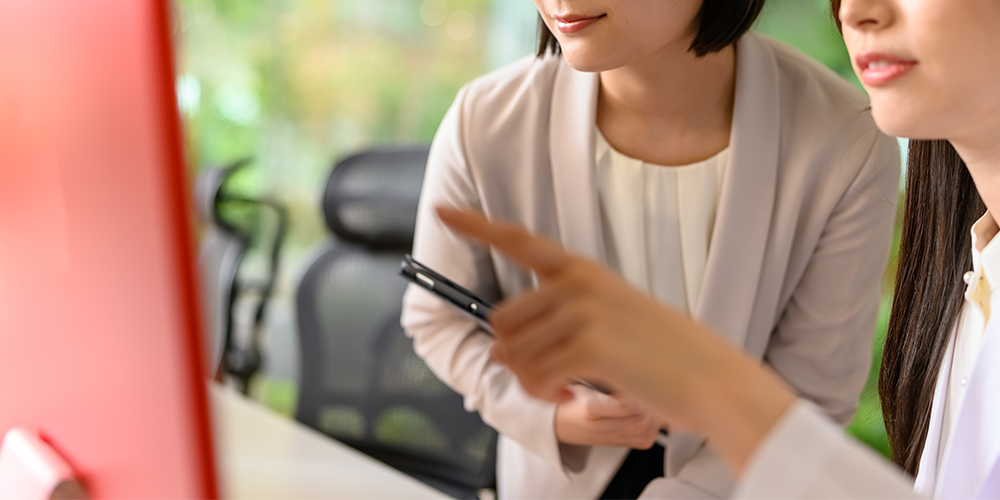 女性スタッフ2名